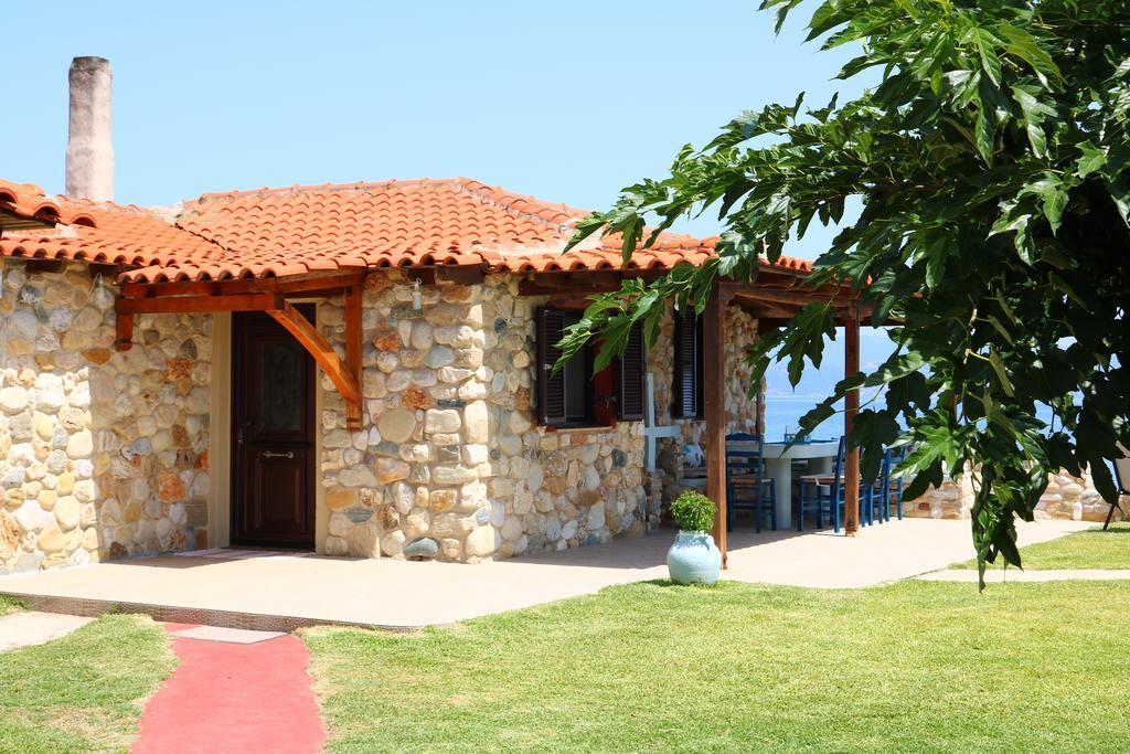 Villa Agapitos Sithonia ภายนอก รูปภาพ